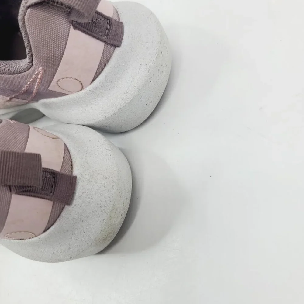 Nike Girl's Pink Crater Impact DB3551-200 Mesh Low Top Athletic Sneaker‎ Size 7Y